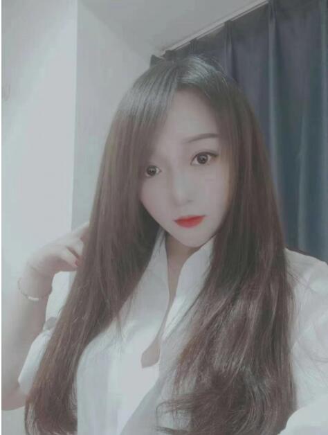 带电的小嘴lf