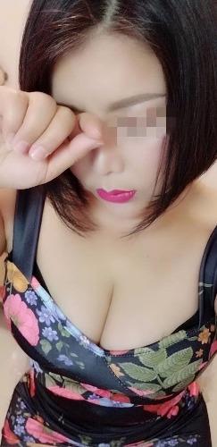 宝安大胸妹子